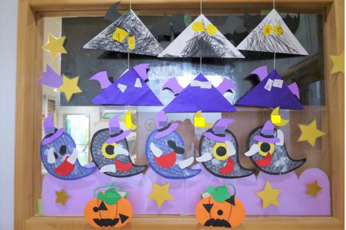 10月には、<span style='color:#ff870f;'>ハロウィンパーティー</span>を<br>子ども達と一緒に楽しみたいと<br>思います<span style='color:#8cff19;'>‼</span><br><br>次回のブログもお楽しみに<span style='color:#ff4242;'>★</span>