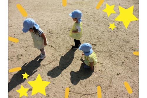 <span style='color:#ff7abc;'>公園</span>に着いたら…<br><br><span style='color:#7affbc;'>グラウンド</span>のほうに移動して<br>遊びを楽しみました<span style='color:#ff38ff;'>(*^^*)</span><br><br><span style='color:#7abcff;'>職員</span>は<span style='color:#ffbc7a;'>順番</span>に<span style='color:#7abcff;'>保護者の方</span>への<br><span style='color:#7affbc;'>引き渡し</span>を想定したやりとりも<span style='color:#7a7aff;'>再確認</span>！！<br><br><span style='color:#ff7abc;'>非常事態</span>にも<span style='color:#ff66ff;'>素早く安全</span>に対応できるように<br>しています。<br>