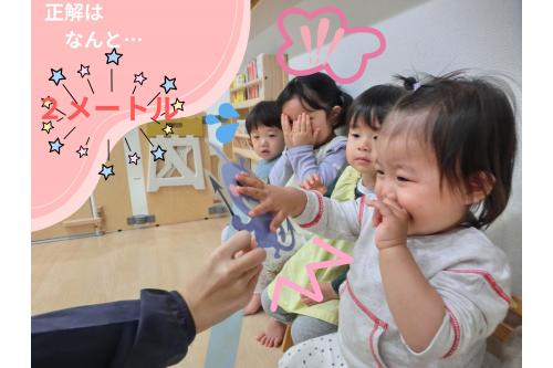 こんなに遠くまで<br><span style='color:#9933ff;'>ばい菌</span>が<span style='color:#38ff38;'>とんできました</span>(; ･`д･´)<br>